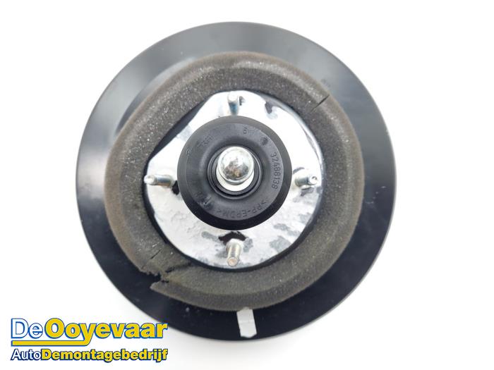 Gebruikte Rembol Peugeot 208 II (UB/UH/UP) 1.2 Vti 12V PureTech 75 Prijs € 29,99 Margeregeling aangeboden door Autodemontagebedrijf De Ooyevaar
