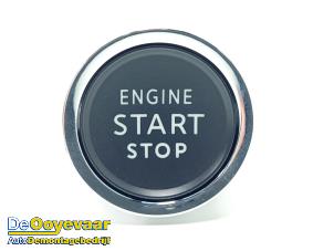 Gebruikte Start/Stop schakelaar Opel Mokka 1.2 Turbo 12V Prijs € 14,99 Margeregeling aangeboden door Autodemontagebedrijf De Ooyevaar