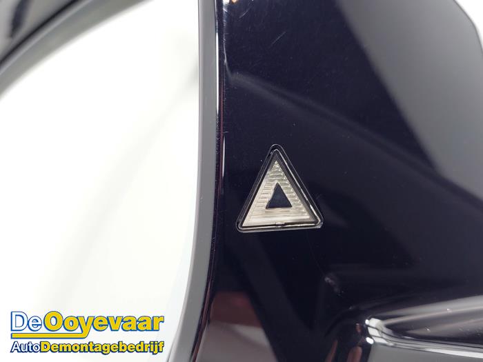 Buitenspiegel links van een BMW X4 (F26) xDrive 28i 2.0 16V Twin Power Turbo 2015