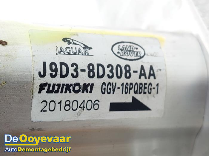 Druksensor airco van een Jaguar I-Pace EV400 AWD 2018