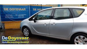 Gebruikte Deur 4Deurs links-achter Opel Meriva 1.4 Turbo 16V ecoFLEX Prijs € 499,99 Margeregeling aangeboden door Autodemontagebedrijf De Ooyevaar
