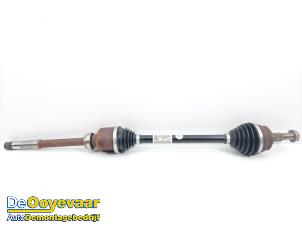 Gebruikte Homokineetas rechts-voor Opel Mokka 1.2 Turbo 12V Prijs € 189,99 Margeregeling aangeboden door Autodemontagebedrijf De Ooyevaar