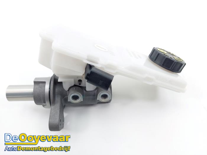 Gebruikte Hoofdremcilinder Lynk &amp; Co 01 1.5 PHEV Prijs € 39,99 Margeregeling aangeboden door Autodemontagebedrijf De Ooyevaar