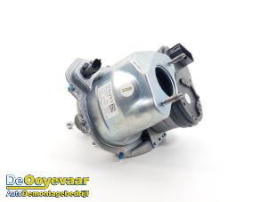 Gebruikte Rembol Lynk &amp; Co 01 1.5 PHEV Prijs € 155,00 Margeregeling aangeboden door Autodemontagebedrijf De Ooyevaar