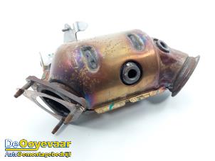 Gebruikte Katalysator Lynk &amp; Co 01 1.5 PHEV Prijs € 265,00 Margeregeling aangeboden door Autodemontagebedrijf De Ooyevaar