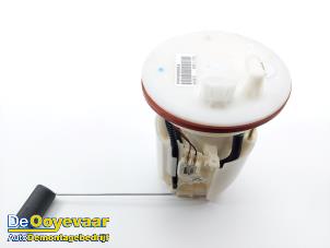 Gebruikte Tank element Pomp Mazda 6 SportBreak (GJ/GH/GL) 2.0 SkyActiv-G 165 16V Prijs € 49,99 Margeregeling aangeboden door Autodemontagebedrijf De Ooyevaar