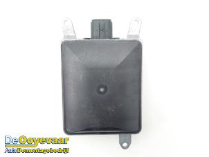 Gebruikte Dode hoek sensor Mazda 6 SportBreak (GJ/GH/GL) 2.0 SkyActiv-G 165 16V Prijs € 119,99 Margeregeling aangeboden door Autodemontagebedrijf De Ooyevaar