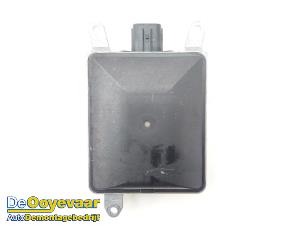 Gebruikte Dode hoek sensor Mazda 6 SportBreak (GJ/GH/GL) 2.0 SkyActiv-G 165 16V Prijs € 119,99 Margeregeling aangeboden door Autodemontagebedrijf De Ooyevaar