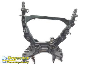 Gebruikte Subframe Mercedes eVito Tourer (447.7) 41 kWh Prijs € 325,00 Margeregeling aangeboden door Autodemontagebedrijf De Ooyevaar