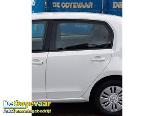 Gebruikte Deur 4Deurs links-achter Volkswagen Up! (121) 1.0 12V EcoFuel Prijs € 274,99 Margeregeling aangeboden door Autodemontagebedrijf De Ooyevaar