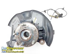 Gebruikte Fusee rechts-voor Mazda 6 SportBreak (GJ/GH/GL) 2.0 SkyActiv-G 165 16V Prijs € 39,99 Margeregeling aangeboden door Autodemontagebedrijf De Ooyevaar