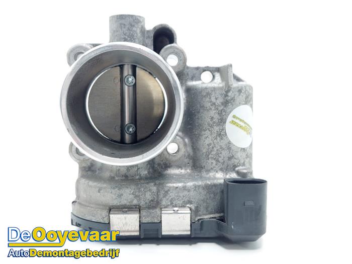 Gebruikte Gasklephuis Ford Fiesta 6 (JA8) 1.4 16V LPG Prijs € 9,99 Margeregeling aangeboden door Autodemontagebedrijf De Ooyevaar