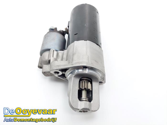 Startmotor van een Mercedes-AMG S AMG (A217) 5.5 S-63 AMG V8 32V Biturbo 4-Matic 2016