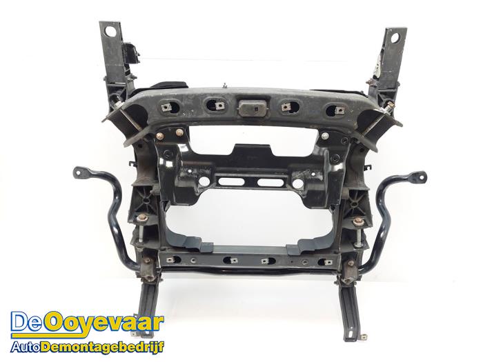 Gebruikte Subframe Mercedes S AMG (A217) 5.5 S-63 AMG V8 32V Biturbo 4-Matic Prijs € 499,99 Margeregeling aangeboden door Autodemontagebedrijf De Ooyevaar