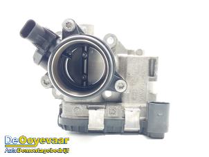 Gebruikte Gasklephuis Porsche Panamera (971G) 2.9 V6 24V 4S Prijs € 159,99 Margeregeling aangeboden door Autodemontagebedrijf De Ooyevaar