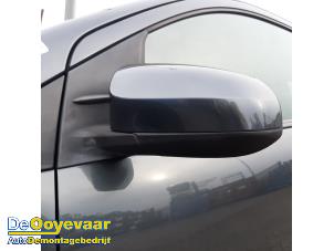 Gebruikte Spiegel Buiten links Peugeot 108 1.0 12V VVT-i Prijs € 49,99 Margeregeling aangeboden door Autodemontagebedrijf De Ooyevaar
