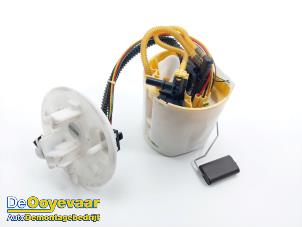 Gebruikte Brandstofpomp Elektrisch Mercedes A-Klasse AMG (177.0) 2.0 A-35 AMG Turbo 16V 4Matic Prijs € 49,99 Margeregeling aangeboden door Autodemontagebedrijf De Ooyevaar