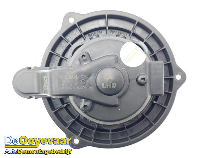 Chaufage Ventilatiemotor van een Kia Picanto (JA) 1.0 12V 2020
