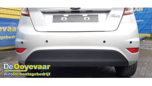 Gebruikte Bumper achter Ford Fiesta 6 (JA8) 1.0 Ti-VCT 12V 65 Prijs € 99,99 Margeregeling aangeboden door Autodemontagebedrijf De Ooyevaar