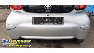 Gebruikte Bumper achter Toyota Aygo (B10) 1.0 12V VVT-i Prijs € 59,99 Margeregeling aangeboden door Autodemontagebedrijf De Ooyevaar