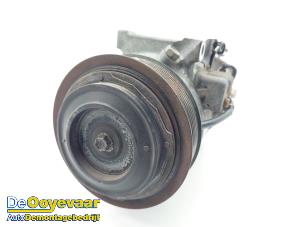 Gebruikte Aircopomp Renault Kadjar (RFEH) 1.2 Energy TCE 130 Prijs € 69,99 Margeregeling aangeboden door Autodemontagebedrijf De Ooyevaar