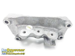 Gebruikte Motorrubber Opel Astra K 1.2 Turbo 12V Prijs € 15,00 Margeregeling aangeboden door Autodemontagebedrijf De Ooyevaar