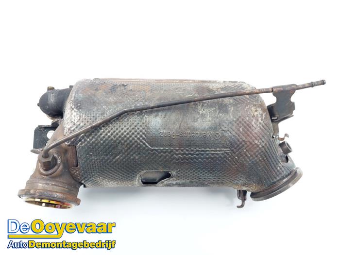 Gebruikte Roetfilter Mercedes Sprinter 3,5t (910.0/910.1/907.1/907.2) 315 CDI 2.0 D RWD Prijs € 475,00 Margeregeling aangeboden door Autodemontagebedrijf De Ooyevaar
