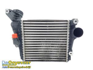 Gebruikte Intercooler Porsche Macan (95B) 3.6 V6 24V Turbo Prijs € 169,99 Margeregeling aangeboden door Autodemontagebedrijf De Ooyevaar