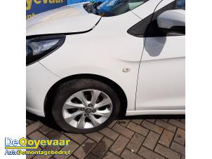 Gebruikte Voorscherm links Opel Karl 1.0 12V Prijs op aanvraag aangeboden door Autodemontagebedrijf De Ooyevaar