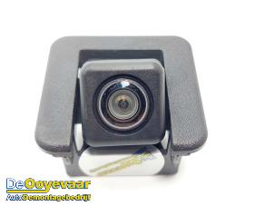 Gebruikte Camera achteruitrijden Mazda 2 (DJ/DL) 1.5 SkyActiv-G 90 Prijs € 149,99 Margeregeling aangeboden door Autodemontagebedrijf De Ooyevaar