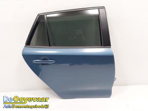 Gebruikte Deur 4Deurs rechts-achter Toyota Corolla Touring Sport (E21/EH1) 1.8 16V Hybrid Prijs € 649,99 Margeregeling aangeboden door Autodemontagebedrijf De Ooyevaar