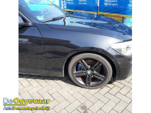 Gebruikte Scherm rechts-voor BMW 1 serie (F20) 125d 2.0 16V Prijs € 219,99 Margeregeling aangeboden door Autodemontagebedrijf De Ooyevaar