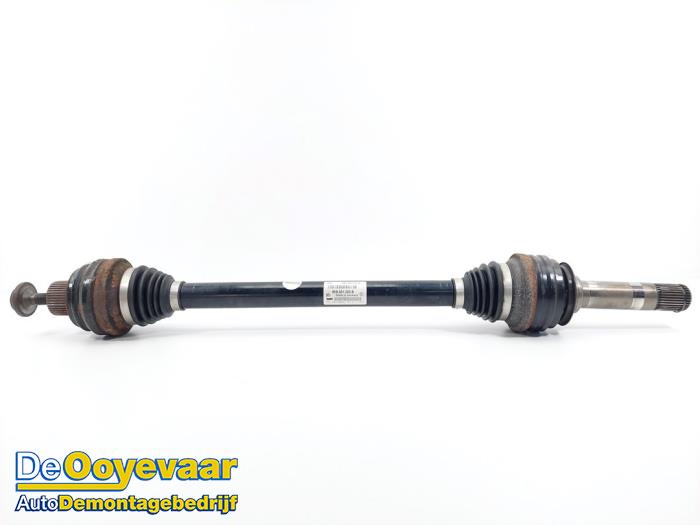 Gebruikte Aandrijfas rechts-achter Porsche Macan (95B) 3.6 V6 24V Turbo Prijs € 129,99 Margeregeling aangeboden door Autodemontagebedrijf De Ooyevaar