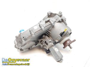 Gebruikte Transferbak 4x4 BMW X5 (E70) 3.0d 24V Prijs € 649,99 Margeregeling aangeboden door Autodemontagebedrijf De Ooyevaar