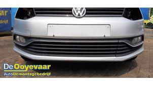 Gebruikte Voorbumper Volkswagen Polo V (6R) 1.4 TDI 12V 90 Prijs € 299,99 Margeregeling aangeboden door Autodemontagebedrijf De Ooyevaar