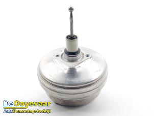 Gebruikte Rembekrachtiger Audi A6 Avant (C8) 2.0 35 TDI Mild hybrid Prijs € 139,99 Margeregeling aangeboden door Autodemontagebedrijf De Ooyevaar