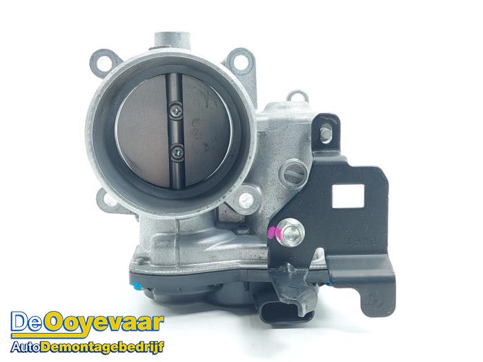 Gebruikte Gasklephuis Mazda CX-30 (DM) 2.0 e-SkyActiv-G 150 16V Prijs € 89,99 Margeregeling aangeboden door Autodemontagebedrijf De Ooyevaar