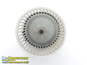 Gebruikte Chaufage Ventilatiemotor Dacia Spring Prijs € 59,99 Margeregeling aangeboden door Autodemontagebedrijf De Ooyevaar