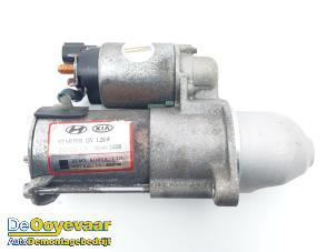 Gebruikte Startmotor Kia Carens III (FG) 2.0i CVVT 16V Prijs € 19,99 Margeregeling aangeboden door Autodemontagebedrijf De Ooyevaar