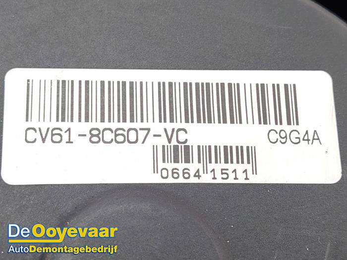 Koelvin van een Ford Focus 3 Wagon 1.0 Ti-VCT EcoBoost 12V 125 2018