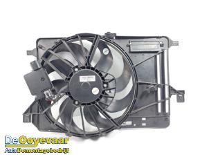 Gebruikte Koelvin Ford Focus 3 Wagon 1.0 Ti-VCT EcoBoost 12V 125 Prijs € 39,99 Margeregeling aangeboden door Autodemontagebedrijf De Ooyevaar