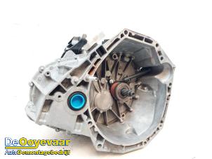 Gebruikte Versnellingsbak Renault Megane III Grandtour (KZ) 1.5 dCi 110 Prijs € 149,99 Margeregeling aangeboden door Autodemontagebedrijf De Ooyevaar