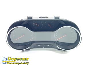 Gebruikte Cockpit Opel Crossland (X) 1.2 Turbo 12V Prijs € 139,99 Margeregeling aangeboden door Autodemontagebedrijf De Ooyevaar