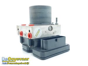 Gebruikte ABS Pomp Fiat Ducato (250) 2.3 D 120 Multijet AdBlue Prijs € 175,00 Margeregeling aangeboden door Autodemontagebedrijf De Ooyevaar