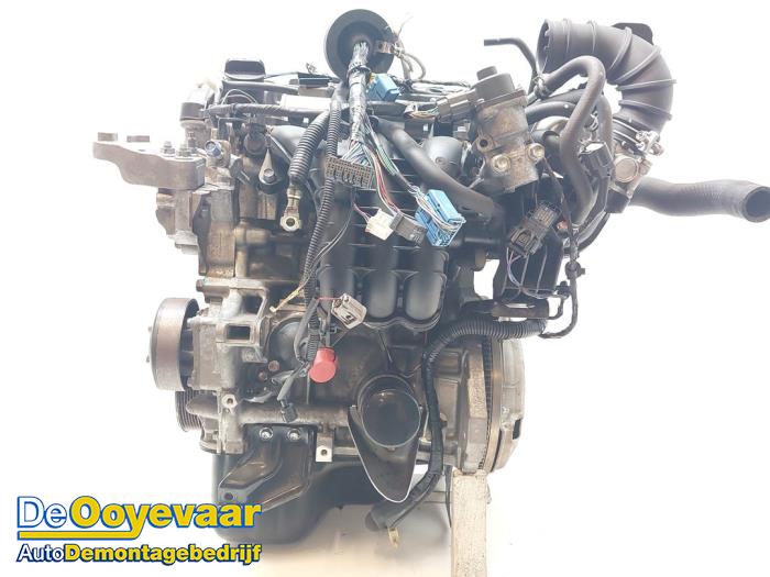Gebruikte Motor Mitsubishi Space Star (A0) 1.2 12V Prijs € 599,99 Margeregeling aangeboden door Autodemontagebedrijf De Ooyevaar
