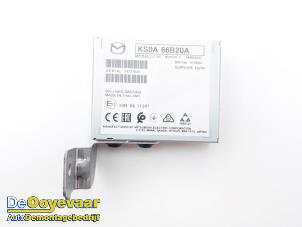 Gebruikte Radio versterker Mazda CX-60 (KH) 2.5 e-SkyActiv PHEV Prijs € 375,00 Margeregeling aangeboden door Autodemontagebedrijf De Ooyevaar