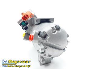 Gebruikte Pomp Airco Mazda CX-60 (KH) 2.5 e-SkyActiv PHEV Prijs € 349,99 Margeregeling aangeboden door Autodemontagebedrijf De Ooyevaar