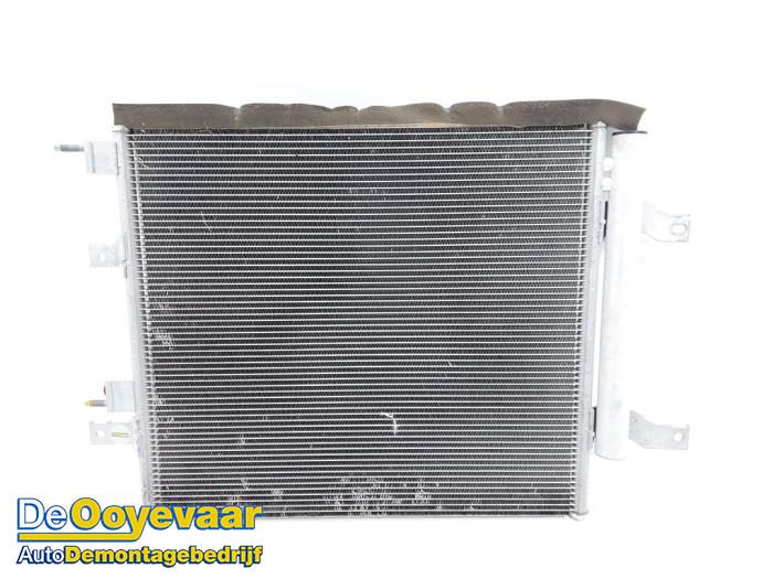 Gebruikte Airco Condensor Jaguar XK Convertible 5.0 XKR-S V8 32V Prijs € 199,99 Margeregeling aangeboden door Autodemontagebedrijf De Ooyevaar