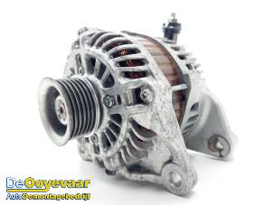 Gebruikte Dynamo Mazda 6 (GJ/GH/GL) 2.0 SkyActiv-G 165 16V Prijs € 39,99 Margeregeling aangeboden door Autodemontagebedrijf De Ooyevaar