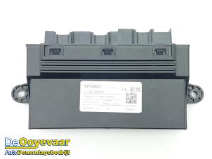 Gebruikte Module Centrale Deurvergrendeling Volvo EX30 Single Motor Extended Range 69 kWh Prijs € 199,99 Margeregeling aangeboden door Autodemontagebedrijf De Ooyevaar